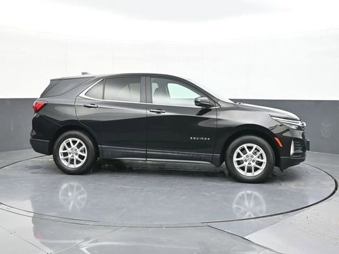 Used 2024 Chevrolet Equinox LT image 18