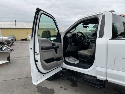 Used 2021 Ford F250 XL w/ Power Equipment Group AWD/4WD image 31