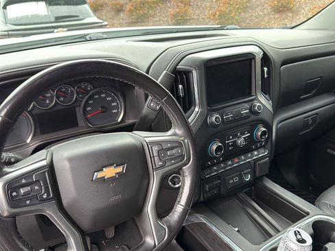 Used 2021 Chevrolet Silverado 1500 LTZ w/ LTZ Convenience Package II image 13