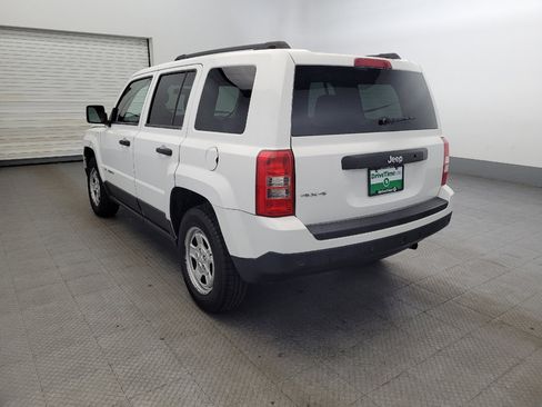 Used 2014 Jeep Patriot Sport AWD/4WD image 5