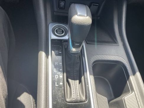 Used 2024 Nissan Sentra SV FWD image 15