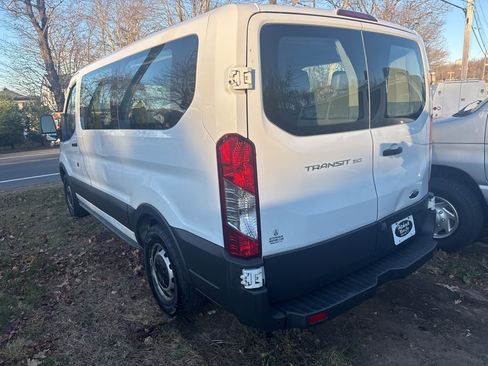 Used 2017 Ford Transit 150 XL image 8