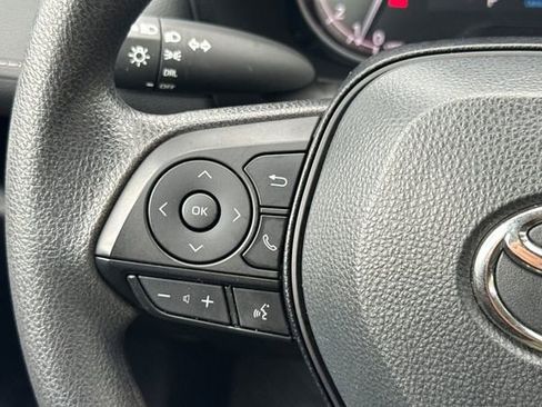 Used 2025 Toyota RAV4 LE FWD image 26