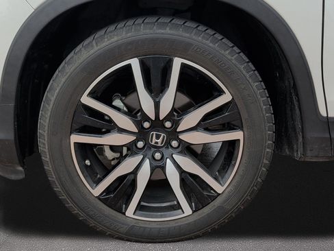 Used 2021 Honda Pilot Touring image 7
