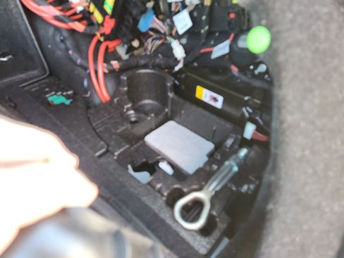 Used 2018 BMW 330e image 36