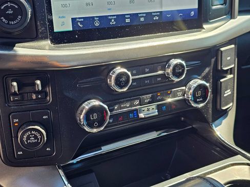 Used 2021 Ford F150 Lariat w/ Equipment Group 502A High AWD/4WD image 30