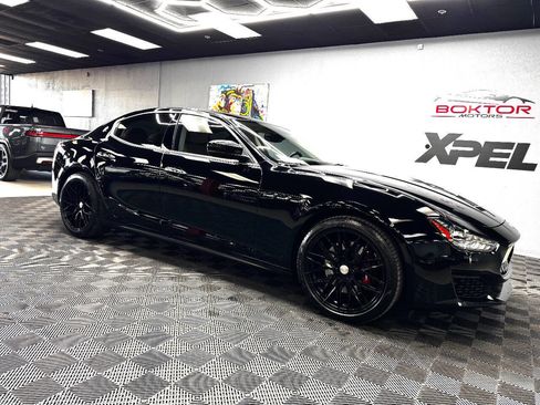 Used 2019 Maserati Ghibli S image 1