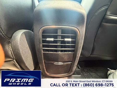 Used 2017 Lincoln MKC Reserve AWD/4WD image 18