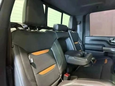 Used 2020 GMC Sierra 2500 AT4 w/ AT4 Premium Package image 22