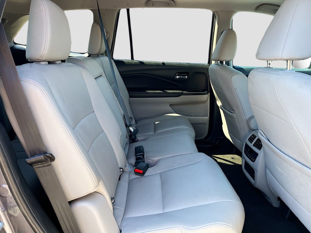 Used 2022 Honda Pilot EX-L image 28