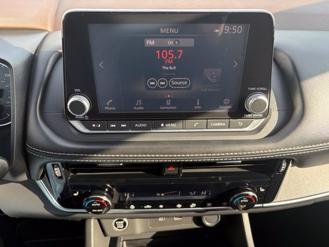 Used 2021 Nissan Rogue SV FWD image 30