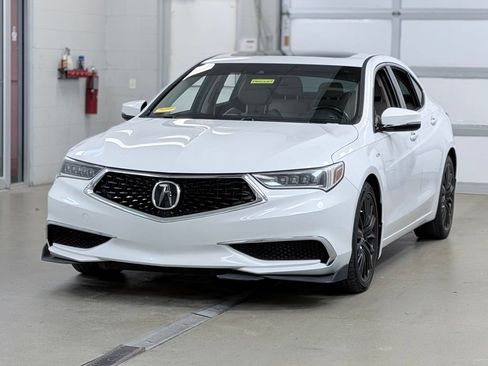Used 2020 Acura TLX FWD image 3