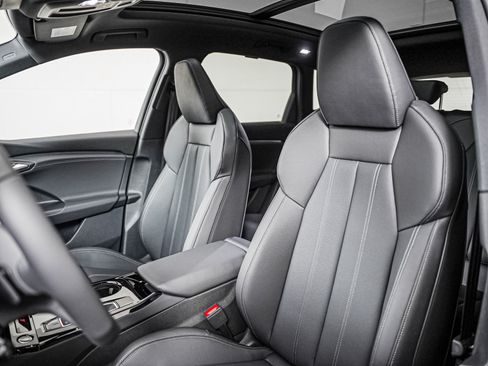 New 2027 Audi Q6 e-tron Premium Plus AWD/4WD image 11