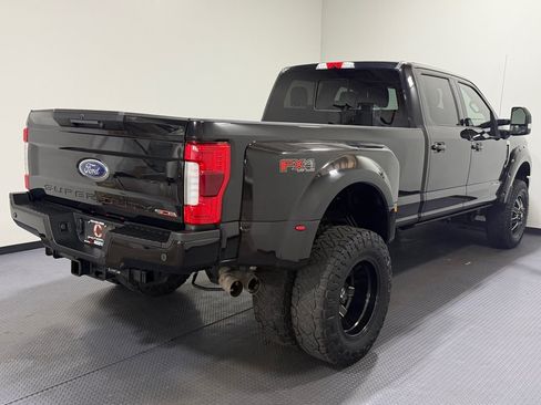 Used 2019 Ford F350 Lariat w/ Lariat Ultimate Package AWD/4WD image 5
