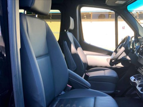 New 2026 Mercedes-Benz Sprinter 2500 image 2