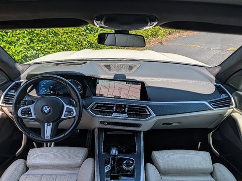 Used 2022 BMW X5 M50i w/ Executive Package AWD/4WD image 35