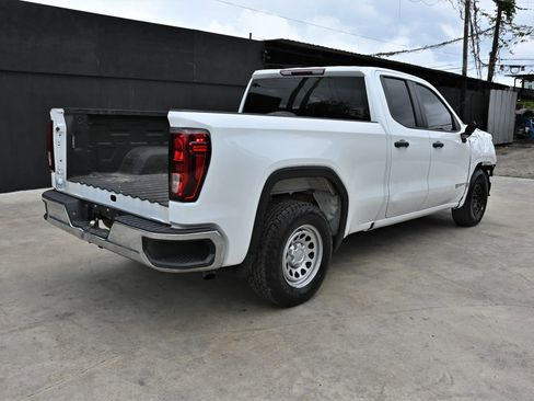 Used 2022 GMC Sierra 1500 Pro w/ Convenience Package RWD image 4