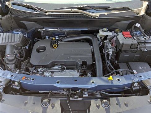 New 2026 Chevrolet Equinox LT w/ Convenience Package II FWD image 16