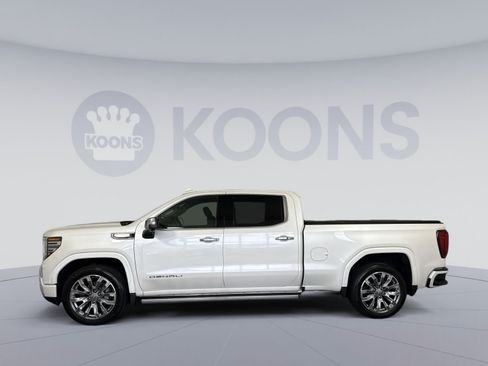 Used 2024 GMC Sierra 1500 Denali w/ Denali Reserve Package AWD/4WD image 2