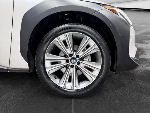 Used 2023 Subaru Solterra AWD image 31