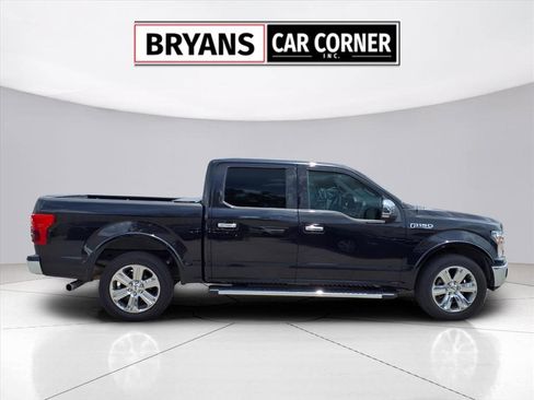 Used 2020 Ford F150 Lariat image 2
