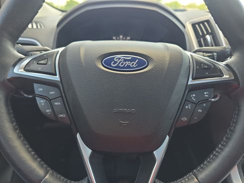 Used 2024 Ford Edge SEL w/ Convenience Package AWD/4WD image 14