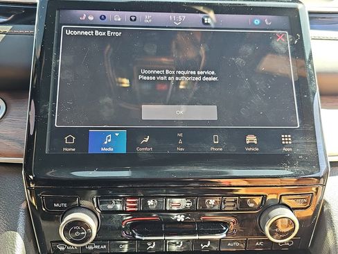 Certified 2022 Jeep Grand Cherokee Summit w/ Adv Protech Group IV image 20