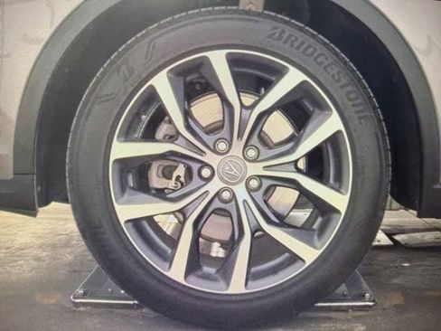 Used 2023 Acura MDX FWD w/ Technology Package image 9