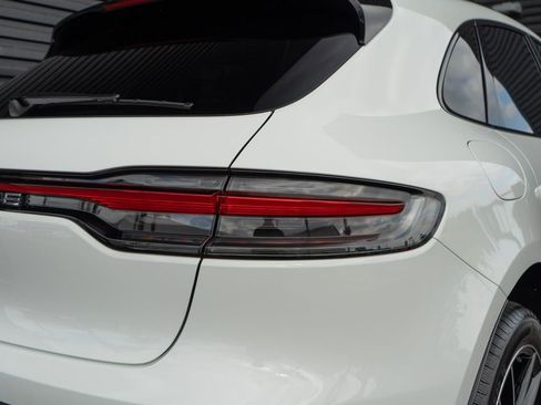 New 2025 Porsche Macan AWD/4WD image 16