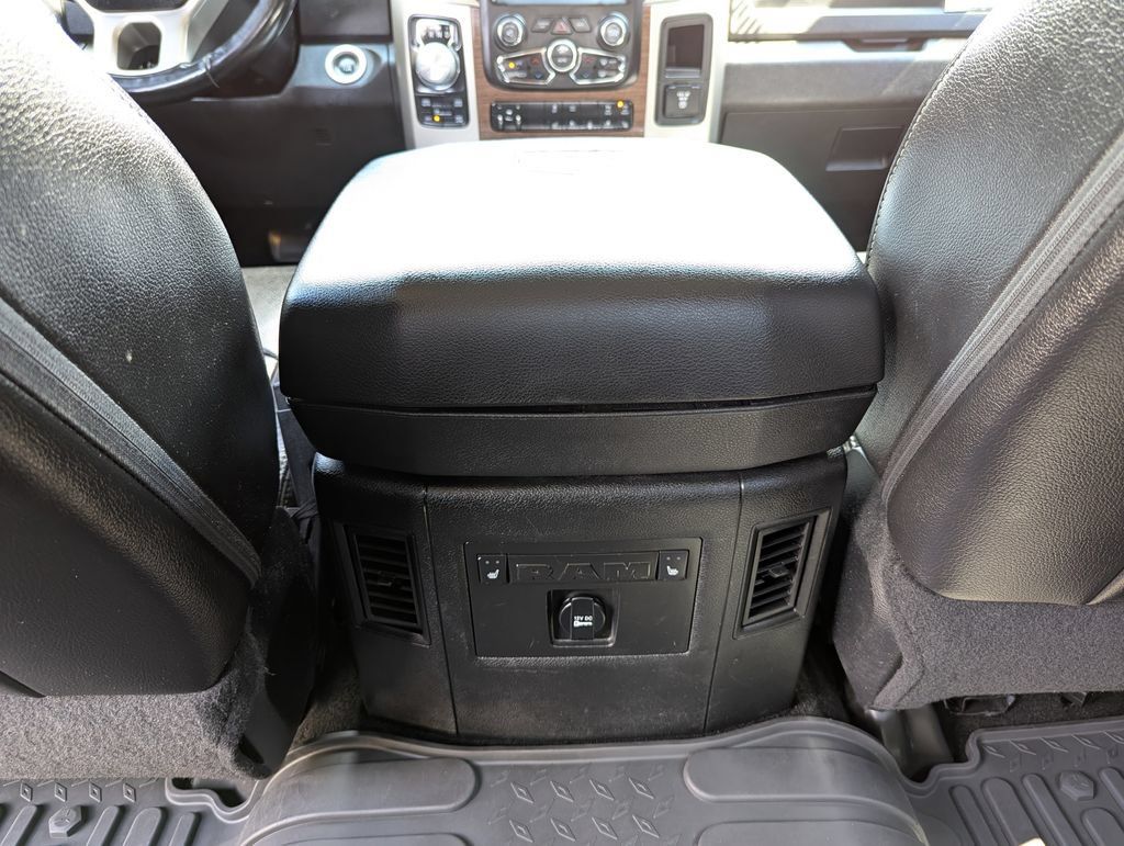 Used 2014 RAM 1500 Laramie w/ Trailer Tow Group AWD/4WD image 35