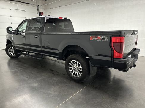 Used 2022 Ford F250 Lariat AWD/4WD image 8