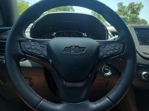 Used 2022 Chevrolet Equinox RS FWD image 27