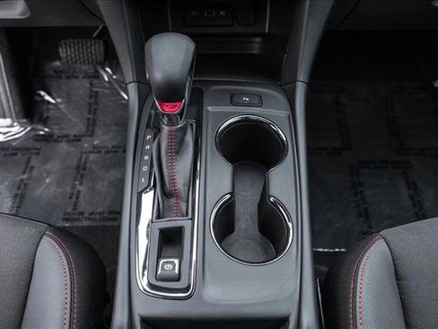Used 2024 Chevrolet Equinox RS w/ LPO, Floor Liner Package FWD image 19