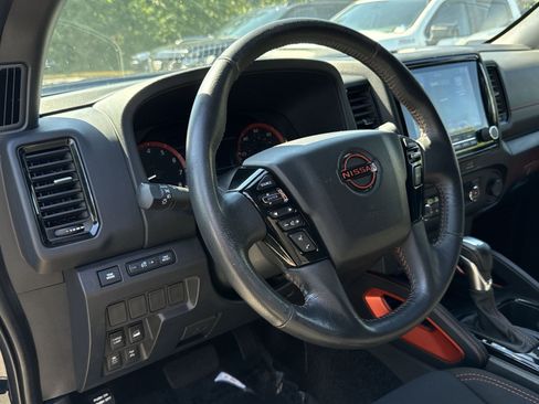 Used 2022 Nissan Frontier PRO-4X w/ Off-Road Protection Package AWD/4WD image 16