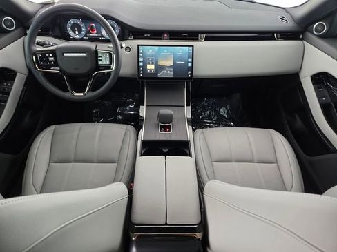 Used 2026 Land Rover Range Rover Evoque S AWD/4WD image 4