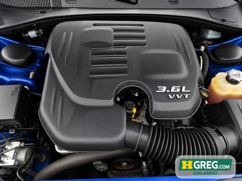 Used 2022 Dodge Charger SXT RWD image 13