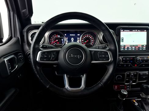 Used 2020 Jeep Gladiator Rubicon AWD/4WD image 3