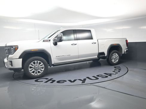 Used 2021 GMC Sierra 2500 Denali w/ Denali Ultimate Package image 21