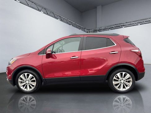 Used 2019 Buick Encore Preferred image 2