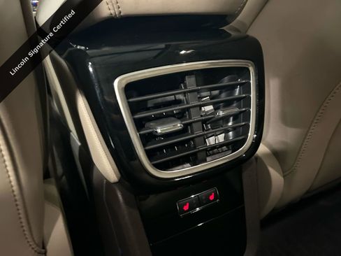 Certified 2023 Lincoln Nautilus Reserve AWD/4WD image 24