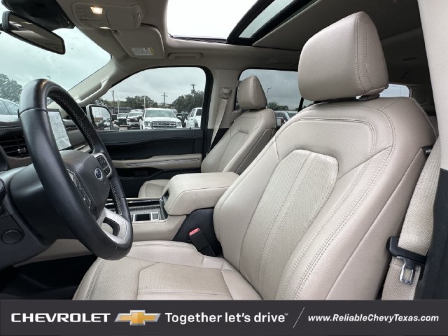Used 2022 Ford Expedition Limited RWD image 26