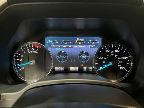 Used 2022 Ford F250 Lariat w/ Lariat Value Package image 19