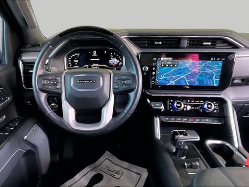 Used 2025 GMC Sierra 1500 Denali AWD/4WD image 6