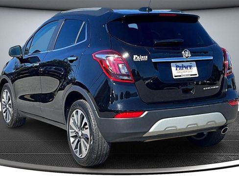 Used 2022 Buick Encore Preferred w/ Safety Package image 4