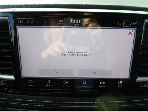 New 2026 Chrysler Pacifica Select FWD image 21