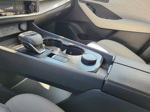 Certified 2023 Nissan Rogue SV AWD/4WD image 29