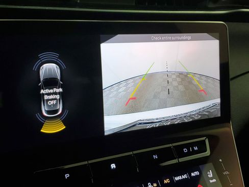 Used 2024 Maserati Grecale GT image 33