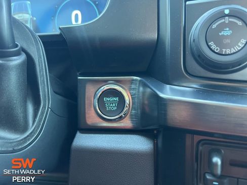 New 2025 Ford F350 Lariat w/ Lariat Ultimate Package image 24