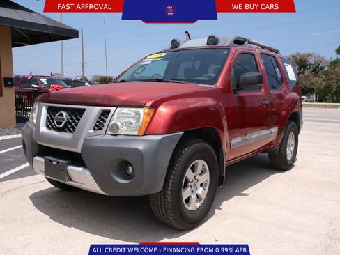 Used 2015 Nissan Xterra PRO-4X AWD/4WD image 1