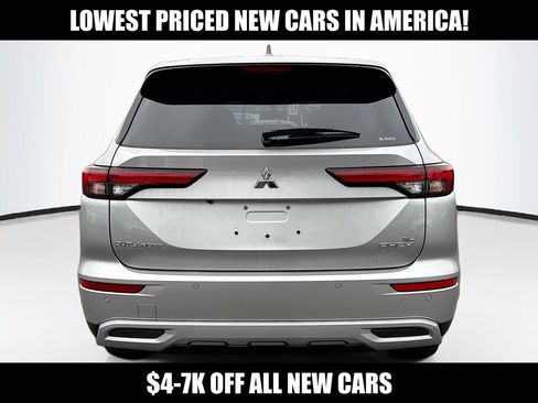 New 2025 Mitsubishi Outlander SE AWD/4WD image 6